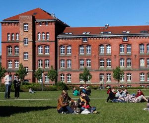 عبارات پرکاربرد در زبان آلمانی برای دانشجویان در محیط دانشگاه