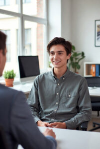 نمونه متن معرفی خود به زبان انگلیسی برای مصاحبه استخدامی