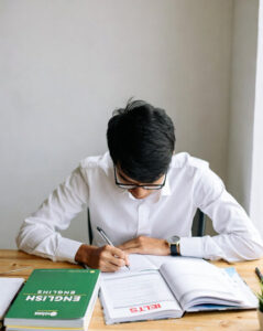 داستان انگلیسی با افعال گذشته (Past Tense Story)