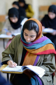 آموزش go، go to، go on، go for در انگلیسی