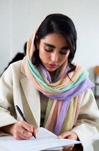 🚀✍️ چطور در رایتینگ آیلتس بدون استعداد خاص نمره ۷ بگیریم؟